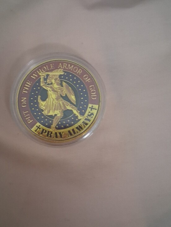Other - Gold Tone 'Pray Always' Commemorative Coin